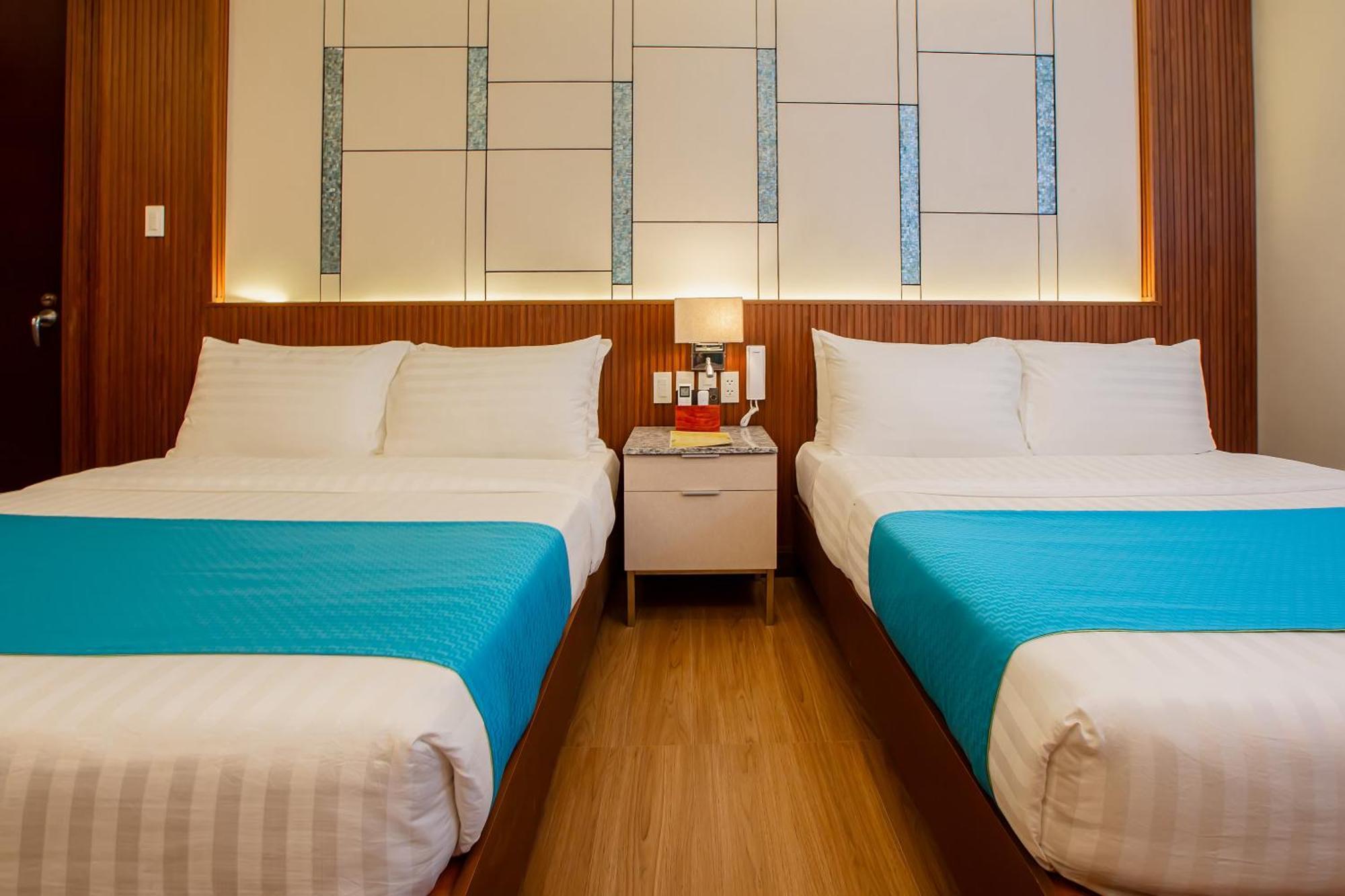Solina Beach & Nature Resort Carles Zewnętrze zdjęcie