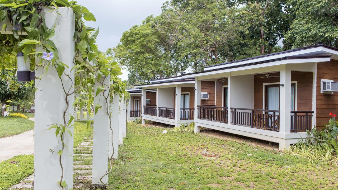 Solina Beach & Nature Resort Carles Zewnętrze zdjęcie