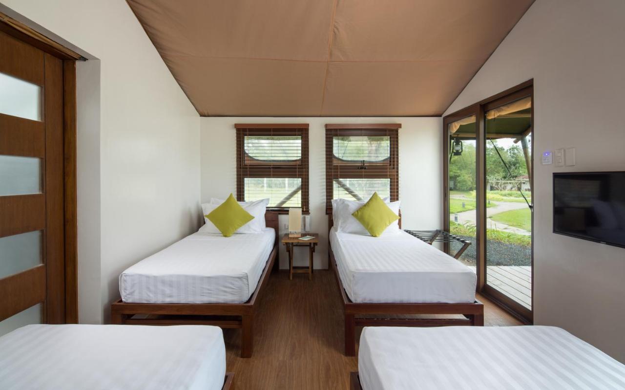 Solina Beach & Nature Resort Carles Zewnętrze zdjęcie